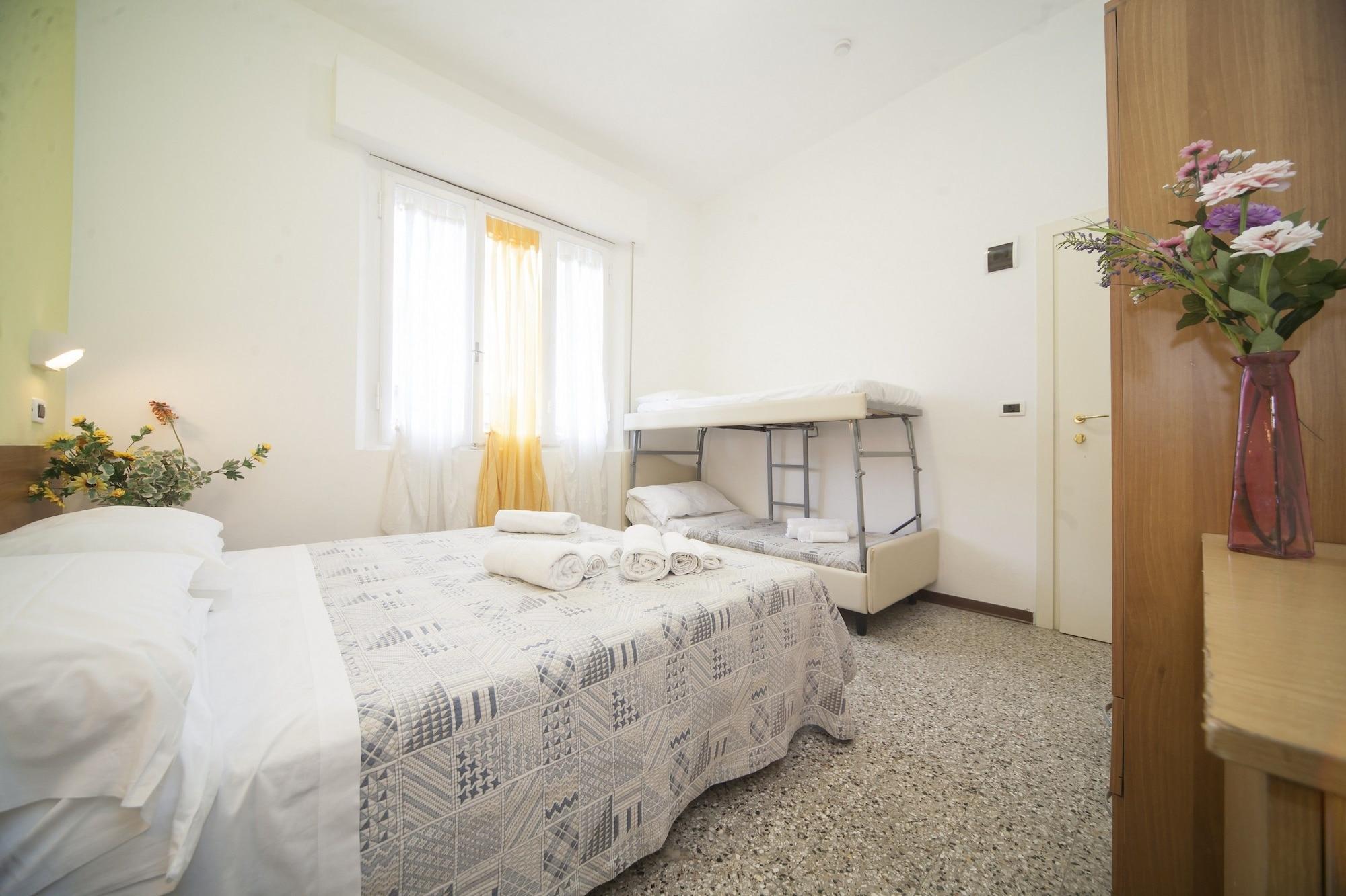 Hotel Eliseo Rimini Buitenkant foto
