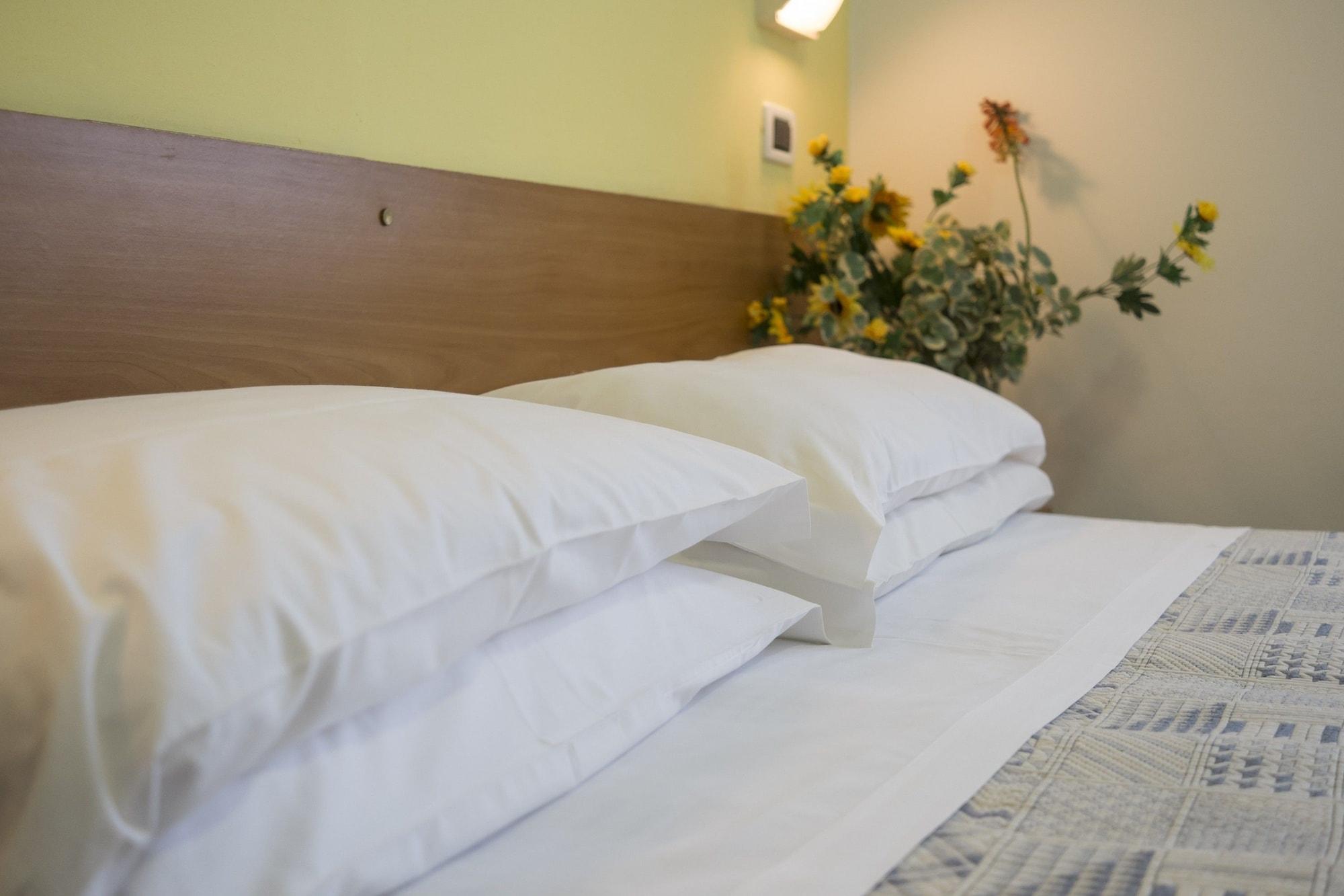 Hotel Eliseo Rimini Buitenkant foto