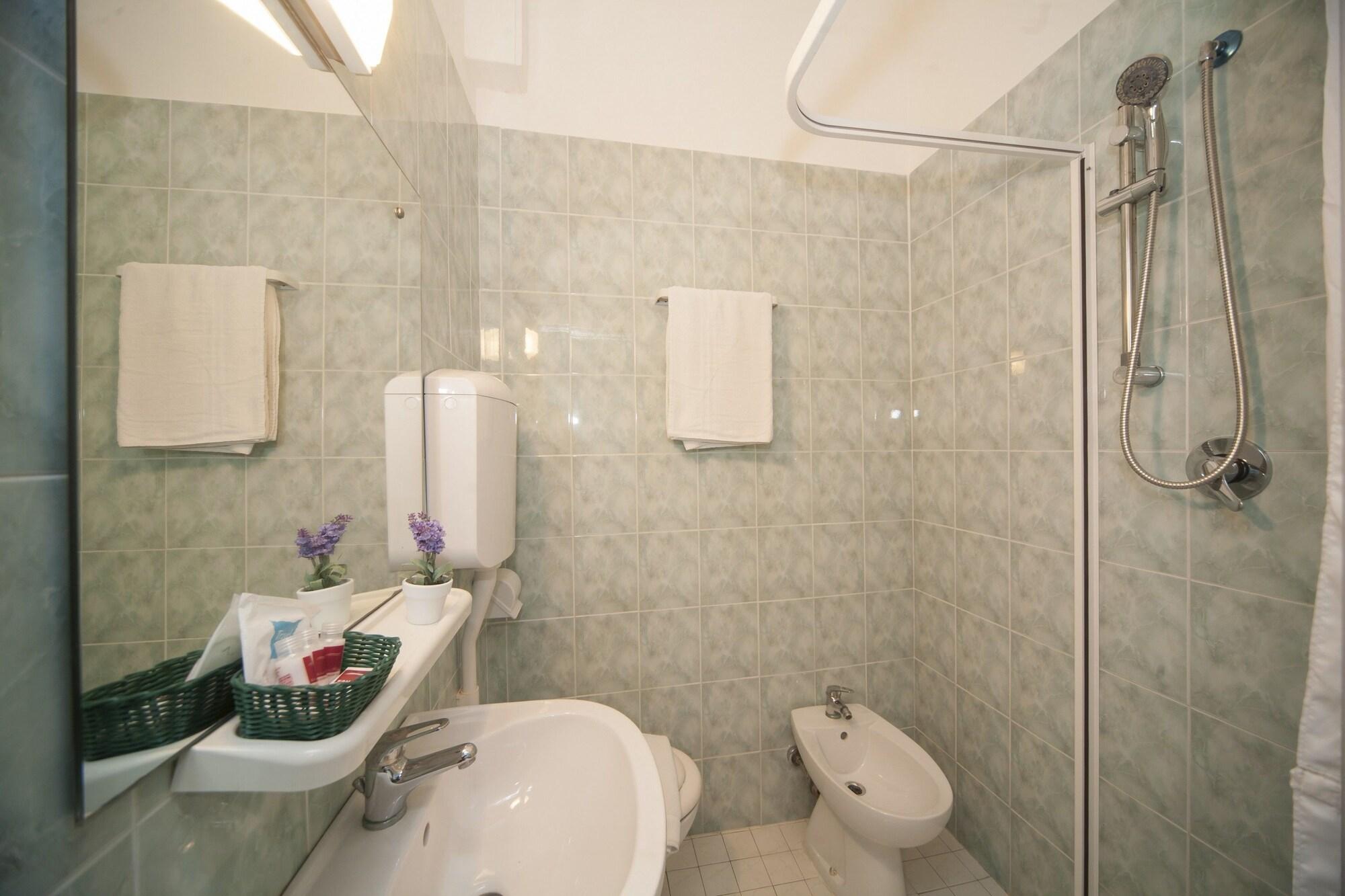 Hotel Eliseo Rimini Buitenkant foto