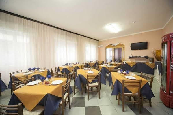 Hotel Eliseo Rimini Buitenkant foto